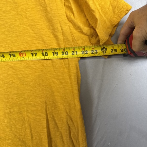 Disney Lion King Shirt Mens XL Yellow KING Graphic Tee T-Shirt Movie Top - Picture 11 of 11